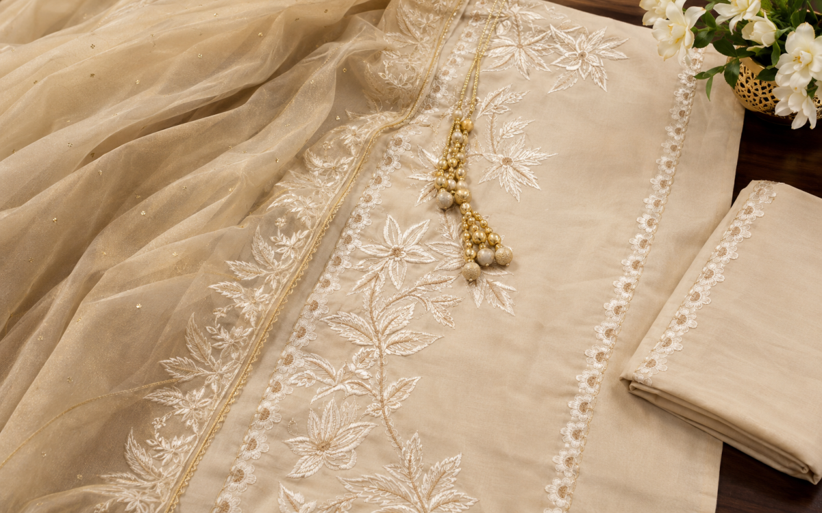 Unstitched Fabric