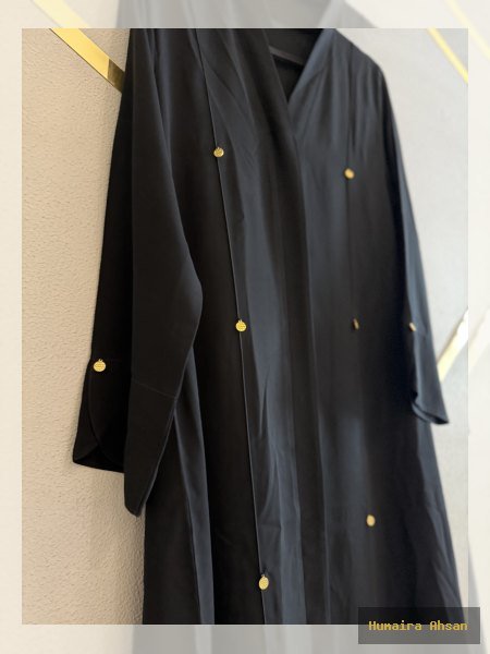 Noir Royal